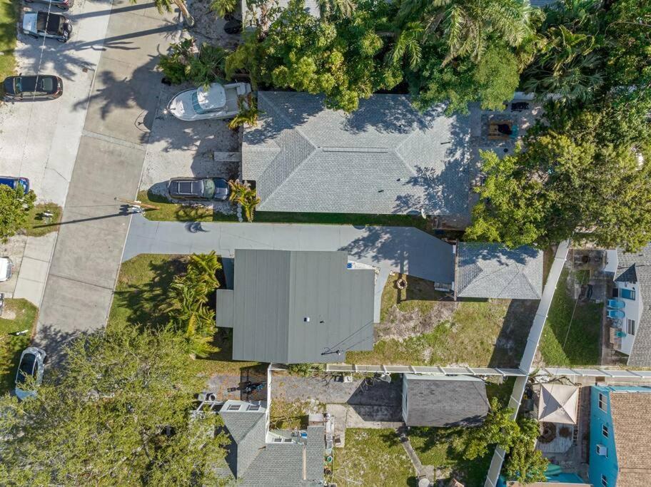 Amazing House Block From Beaches & Attractions Villa St. Pete Beach Exterior photo